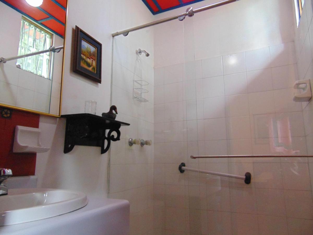 Bed & Breakfast Finca La Colina *